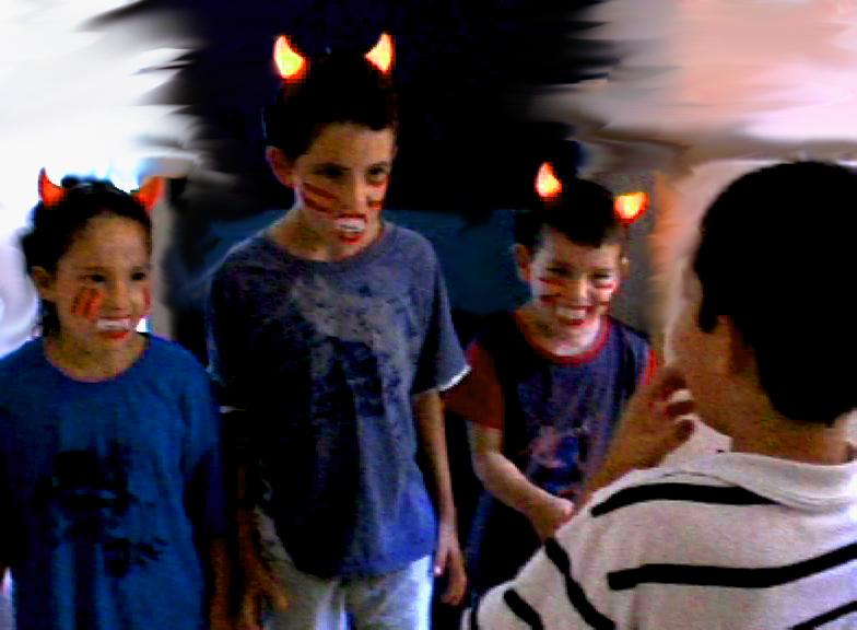 פעילות יצירה ומשחק באנגלית בסטודיו